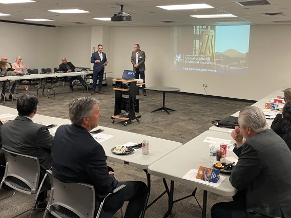 Dean Hahn speaks at mining roundtable