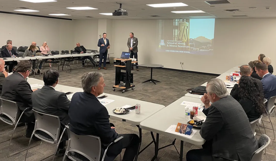 Dean Hahn speaks at mining roundtable